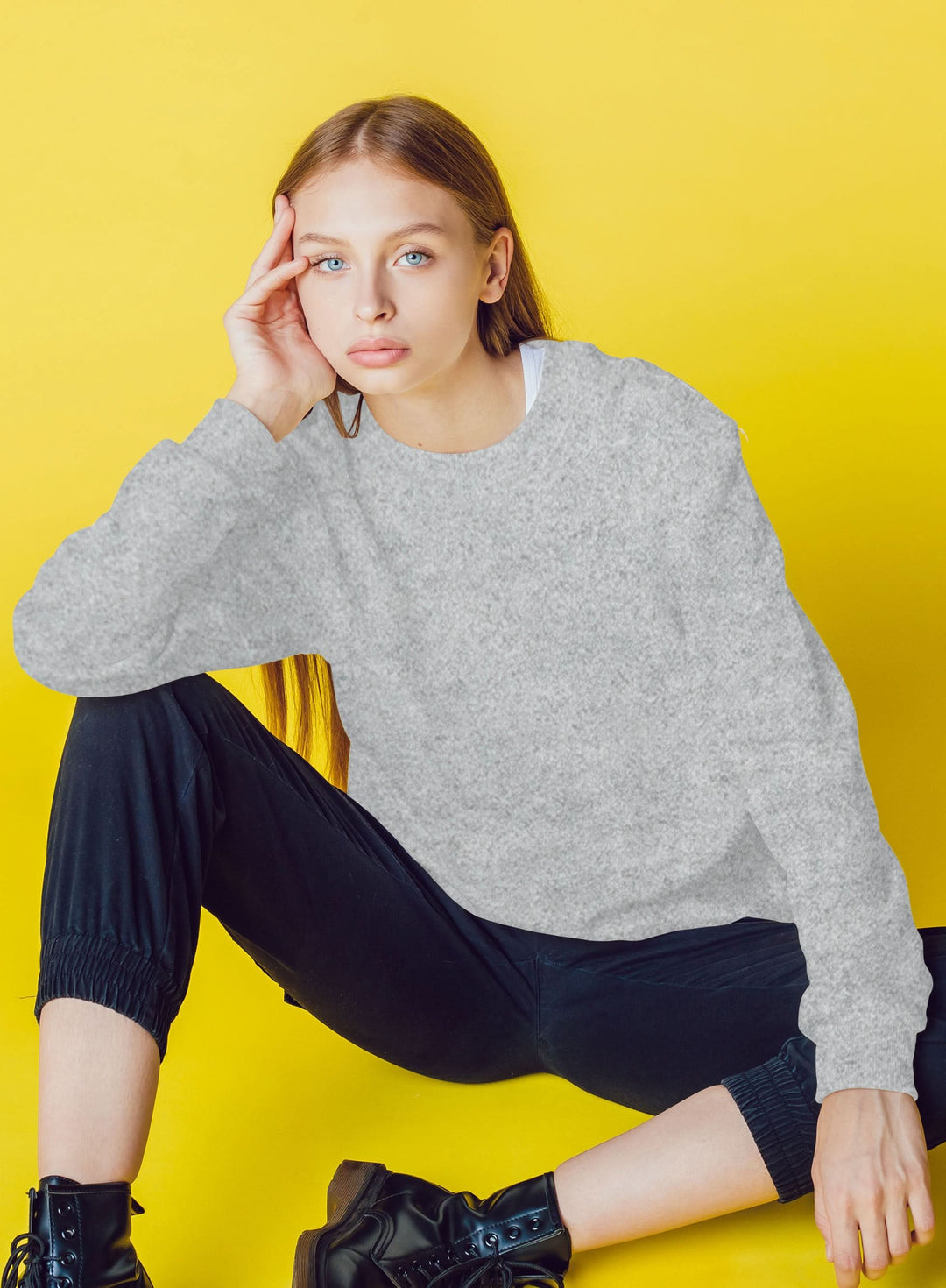 Classic Crew Neck Sweatshirt Women